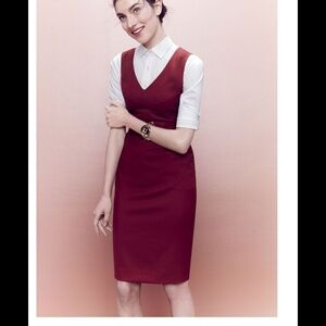 Bridget Cranberry Super 120s Wool Shift Dress NWOT